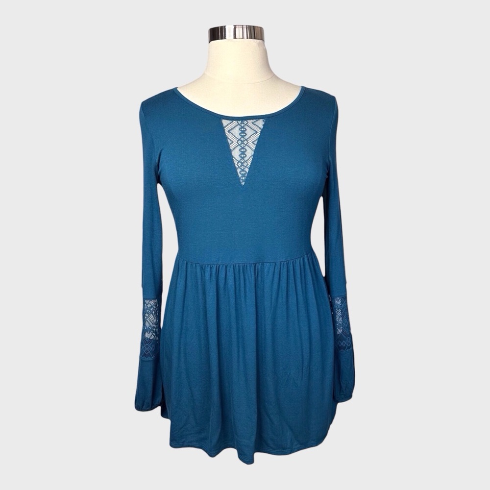 NWT A Pea In The Pod‎ Lace Detail Maternity Tunic Top